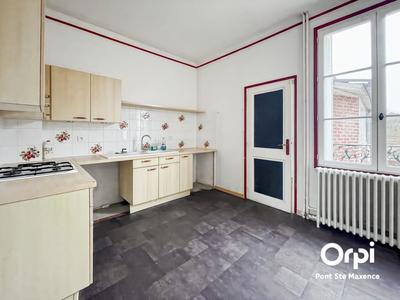 Maison - 107 m² - 4 pièces