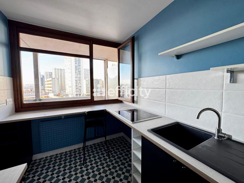 Studio - 32 m² - 1 pièce