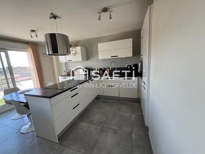 Appartement - 110 m² - 5 pièces