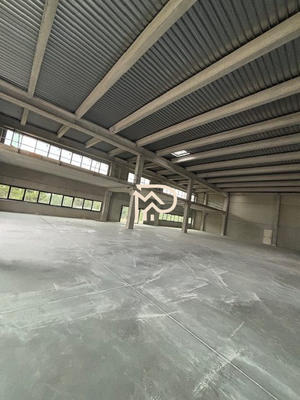 Local d'activités - 5 000 m²