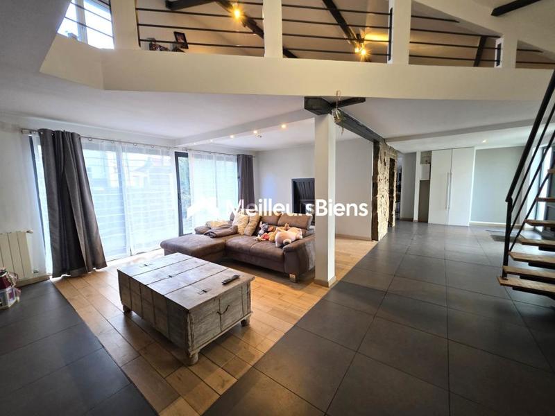 Maison - 160 m² - 5 pièces