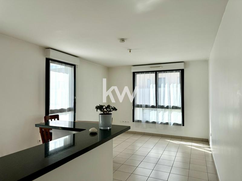 Appartement - 49 m² - 2 pièces