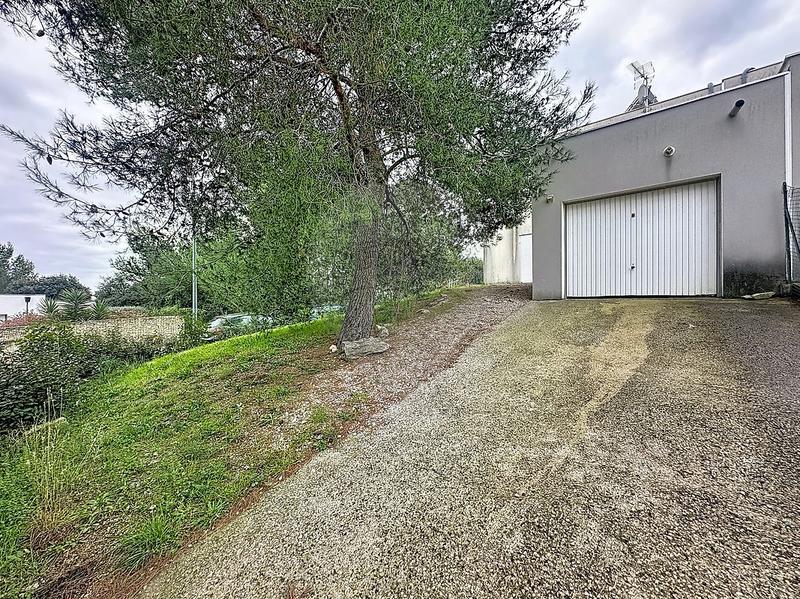 Villa - 97 m² - 4 pièces