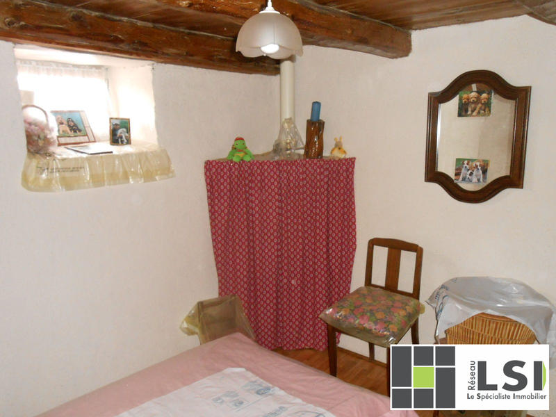 Maison - 65 m² - 6 pièces