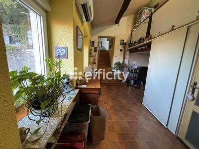 Appartement - 87 m² - 3 pièces