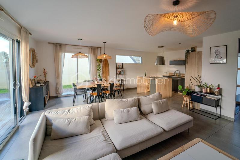 Maison - 108 m² - 5 pièces