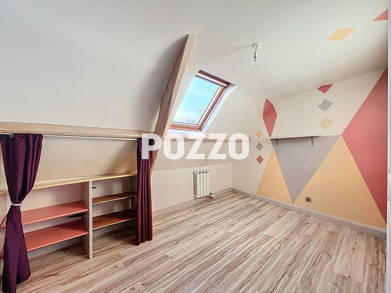 Maison - 140 m² - 5 pièces