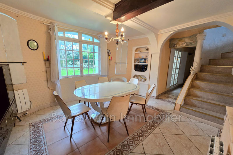 Maison - 122 m² - 6 pièces