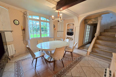 Maison - 122 m² - 6 pièces