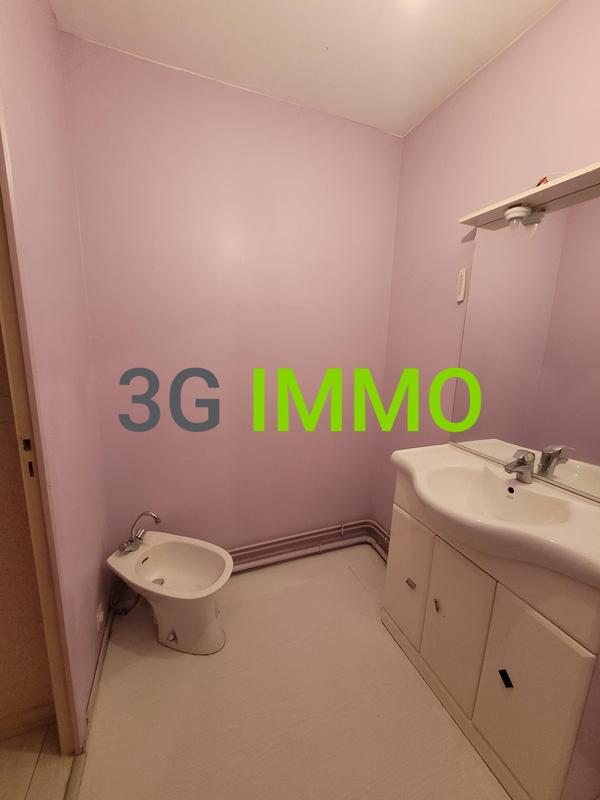 Maison jumelée - 64 m² - 3 pièces