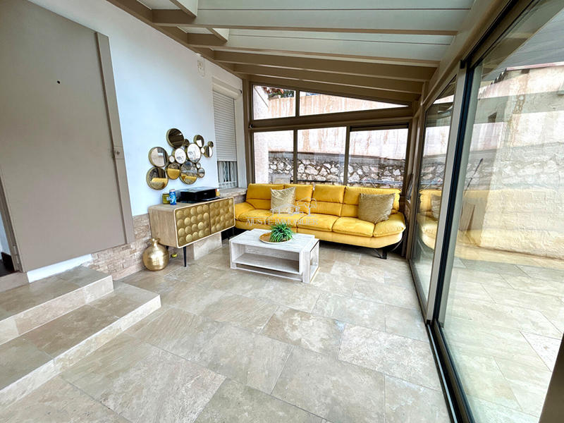 Maison - 80 m² - 3 pièces