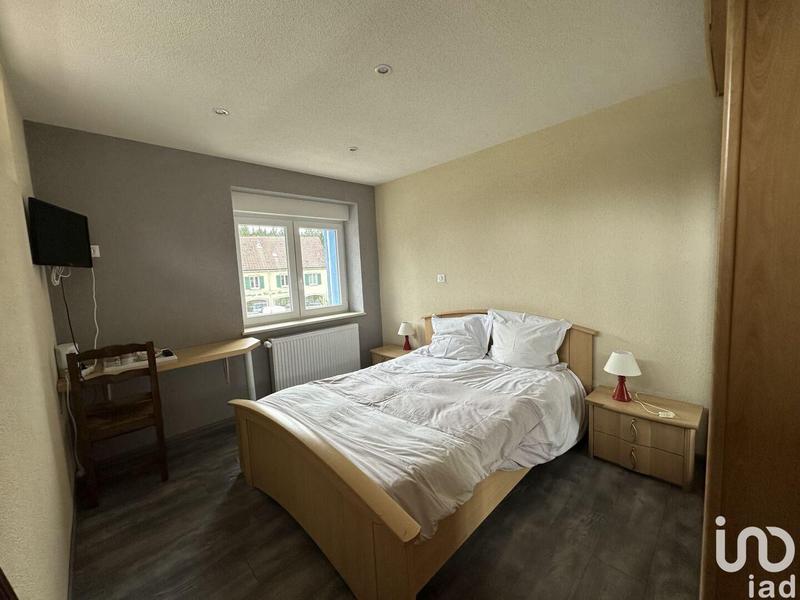 Local commercial - 617 m²