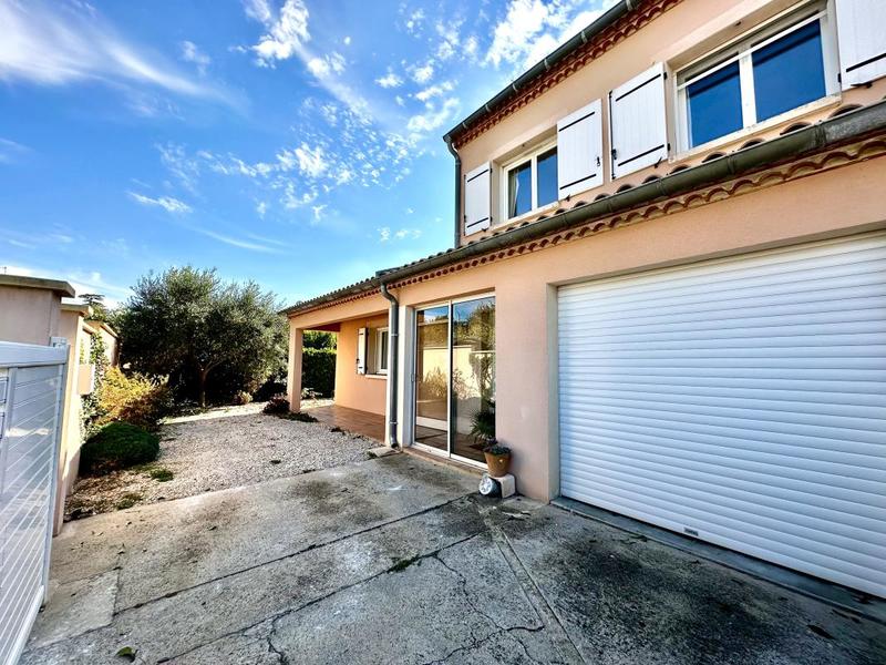 Villa - 123 m² - 4 pièces