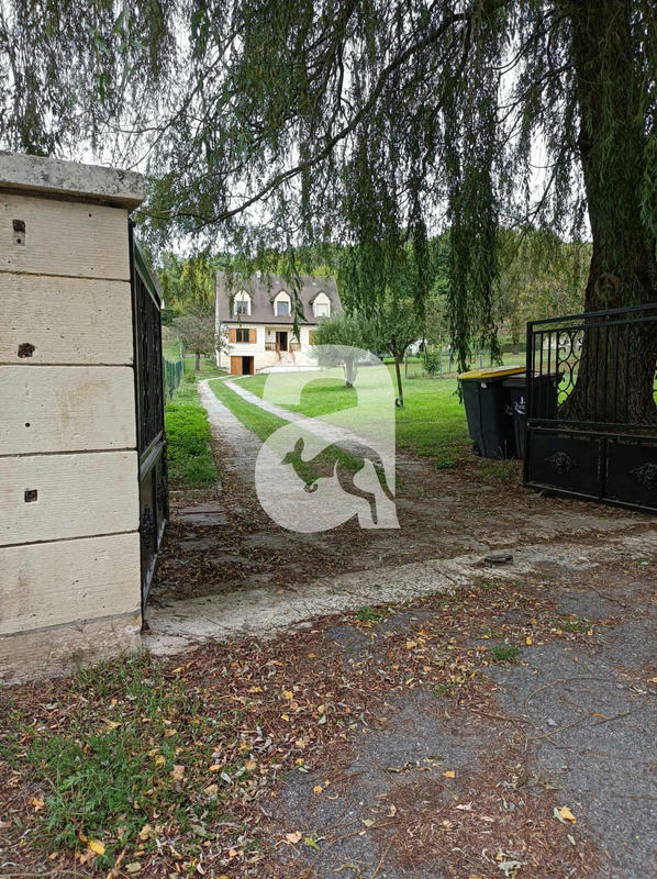 Maison - 187 m² - 6 pièces