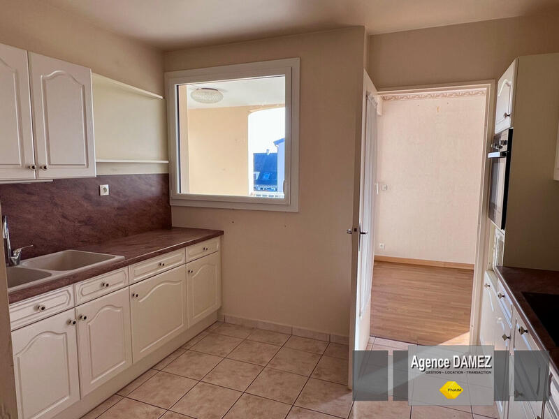 Appartement - 75 m² - 3 pièces