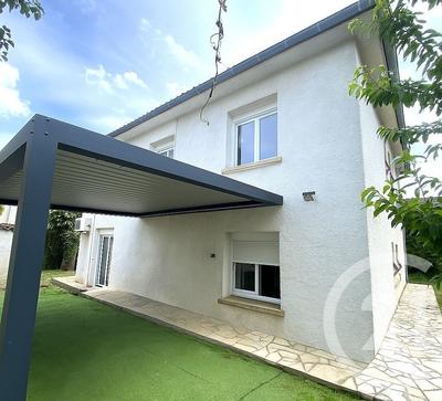 Maison - 166 m² - 7 pièces