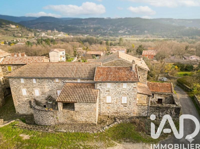 Maison de campagne - 140 m² - 6 pièces