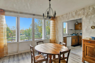 Appartement - 65 m² - 4 pièces