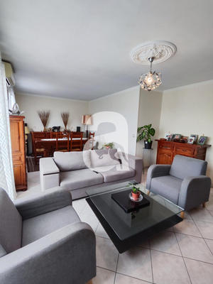 Maison - 117 m² - 7 pièces