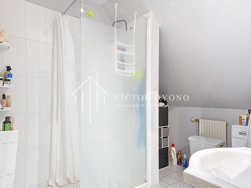 Pavillon - 80 m² - 4 pièces