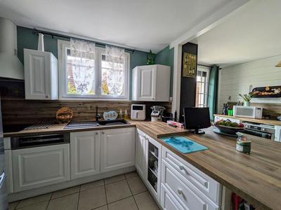 Maison - 151 m² - 7 pièces