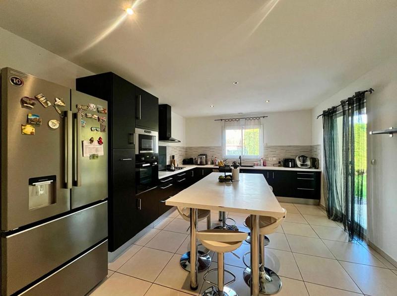 Maison - 140 m² - 4 pièces