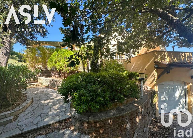 Maison de maîtres - 222 m² - 6 pièces