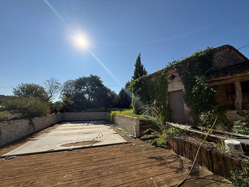 Maison - 210 m² - 4 pièces