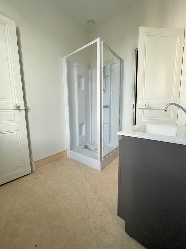 Appartement - 150 m² - 5 pièces