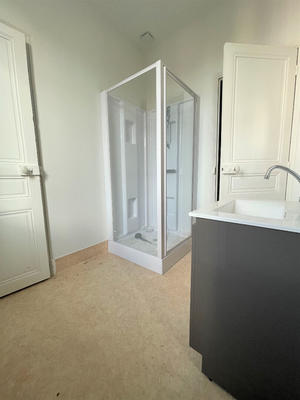 Appartement - 150 m² - 5 pièces