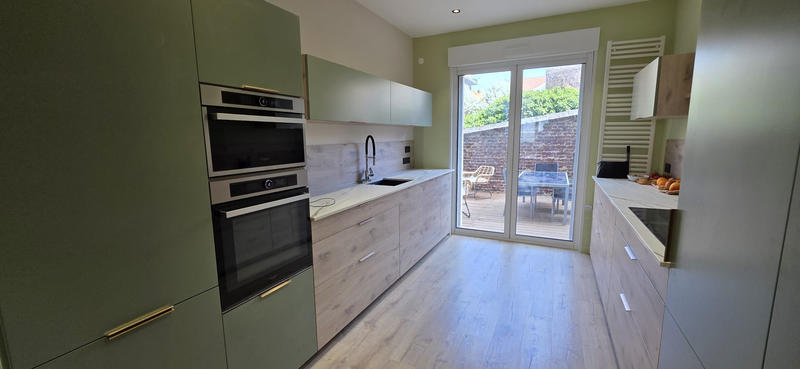 Villa - 200 m² - 8 pièces