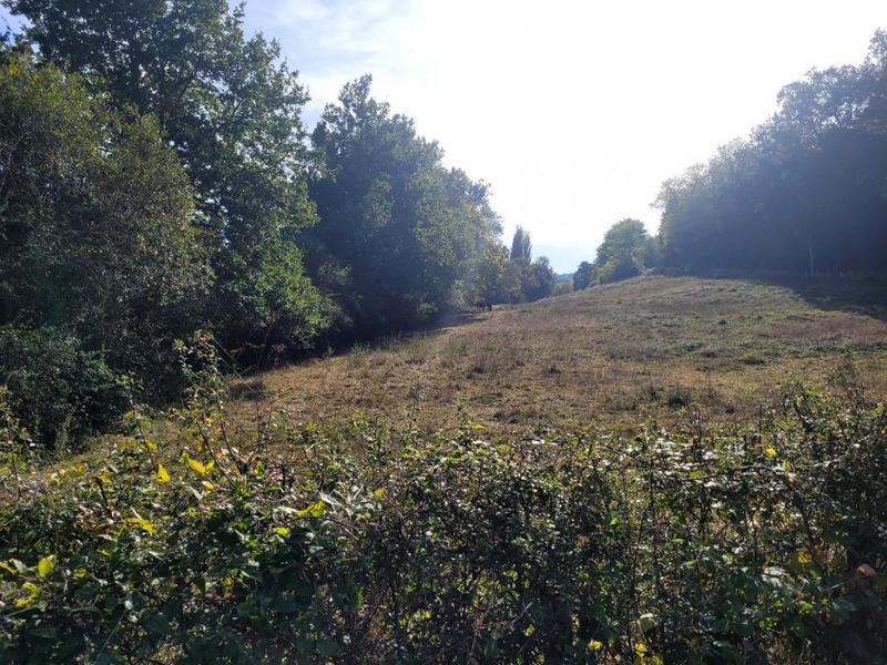 Terrain de loisirs - 90 000 m²