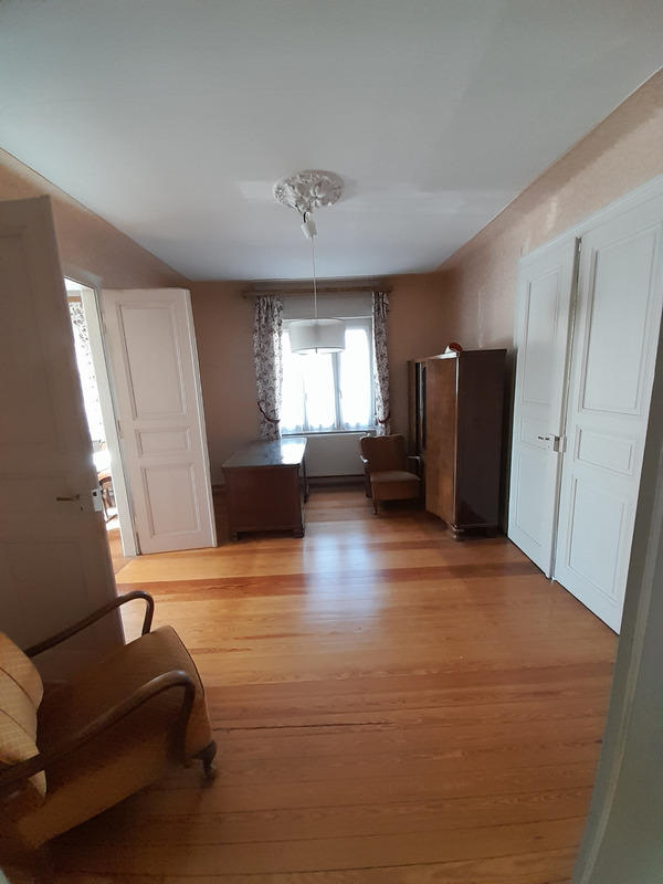 Appartement ancien - 99 m² - 4 pièces