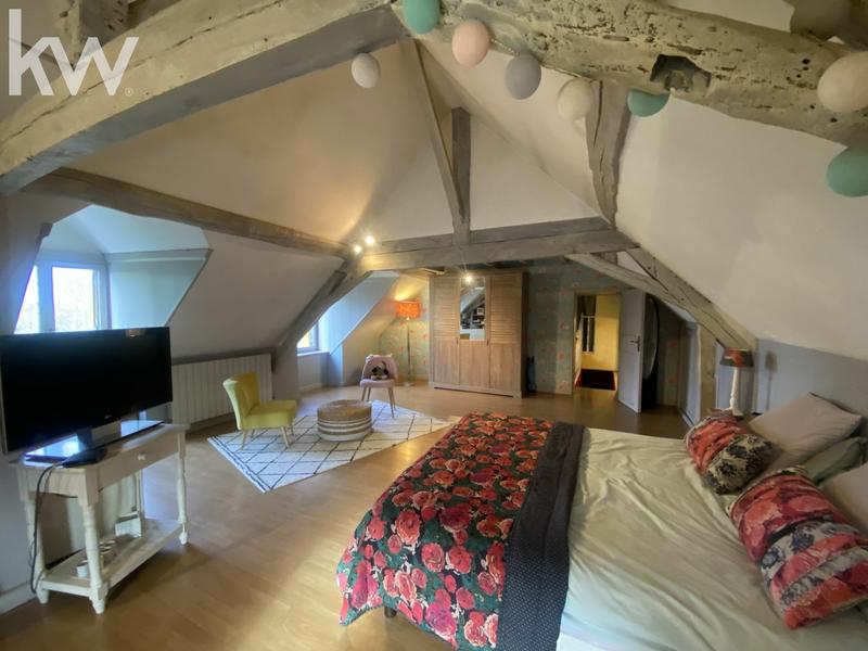 Maison - 224 m² - 6 pièces