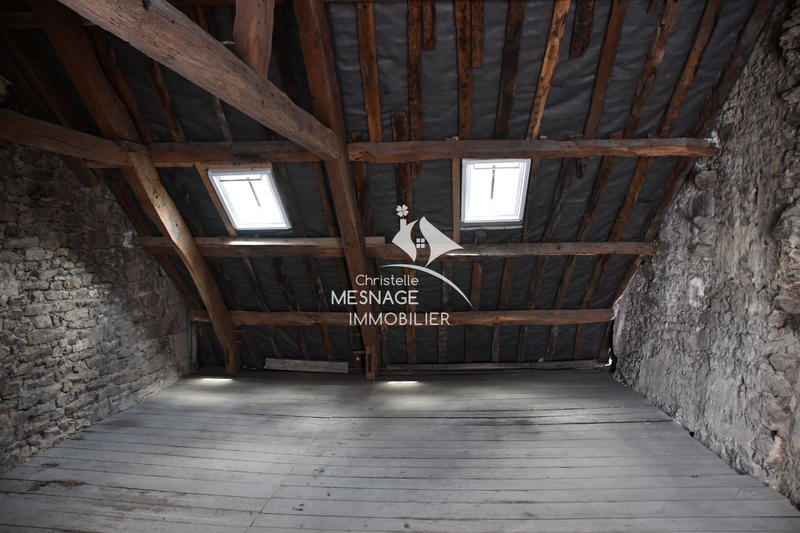 Maison - 200 m² - 5 pièces