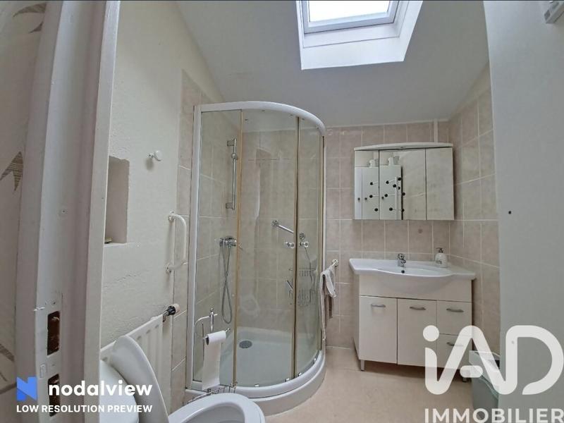 Maison - 163 m² - 9 pièces