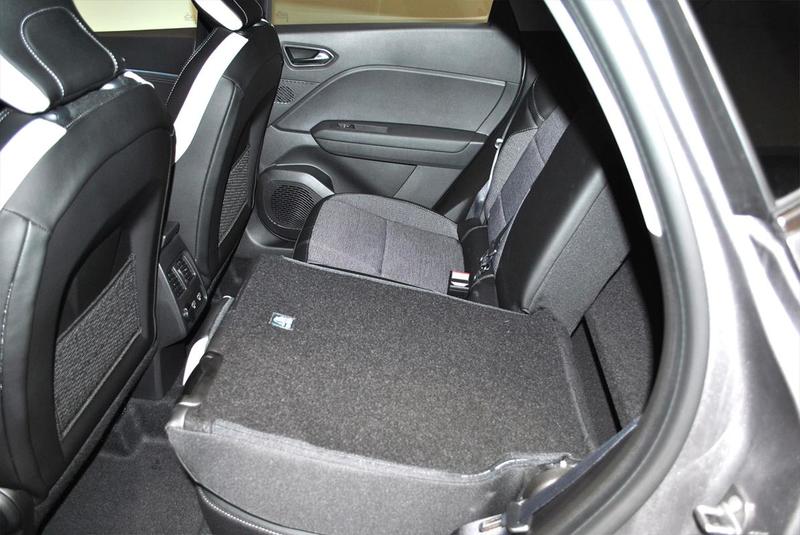 Renault Captur II 1.3 Hybrid 140 Edc Techno