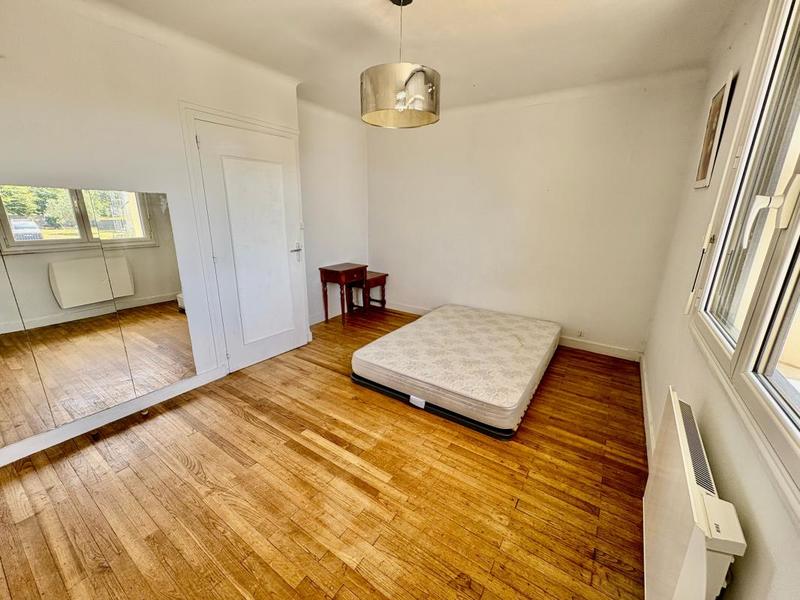 Maison - 104 m² - 4 pièces