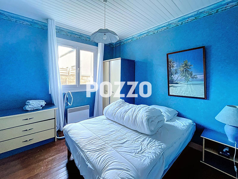 Maison - 244 m² - 7 pièces