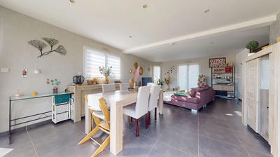 Maison - 144 m² - 6 pièces