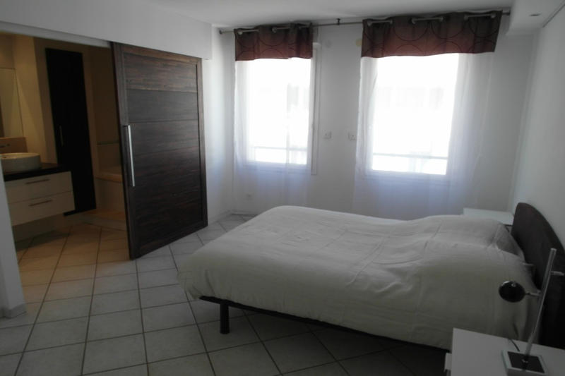 Appartement - 85 m² - 3 pièces