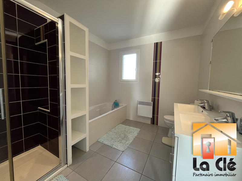 Maison contemporaine - 130 m² - 4 pièces