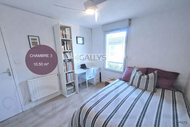 Maison - 88 m² - 4 pièces