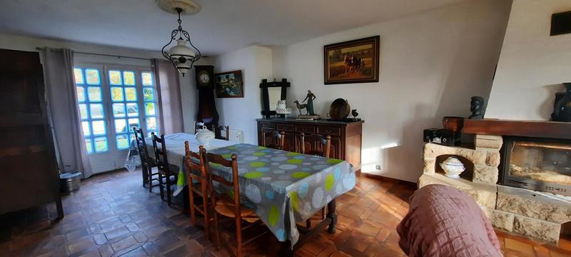 Maison - 137 m² - 6 pièces