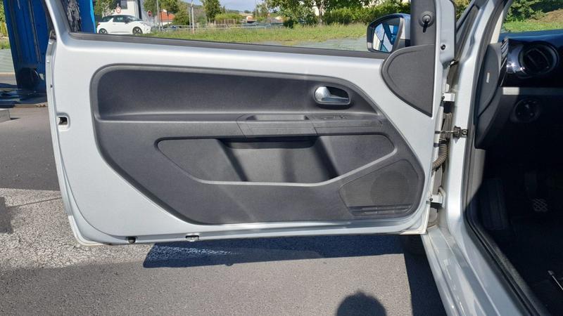 Volkswagen Up! 1.0 60 Cool Up