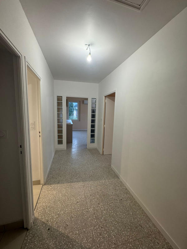 Appartement - 60 m² - 2 pièces