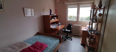 Maison - 93 m² - 5 pièces