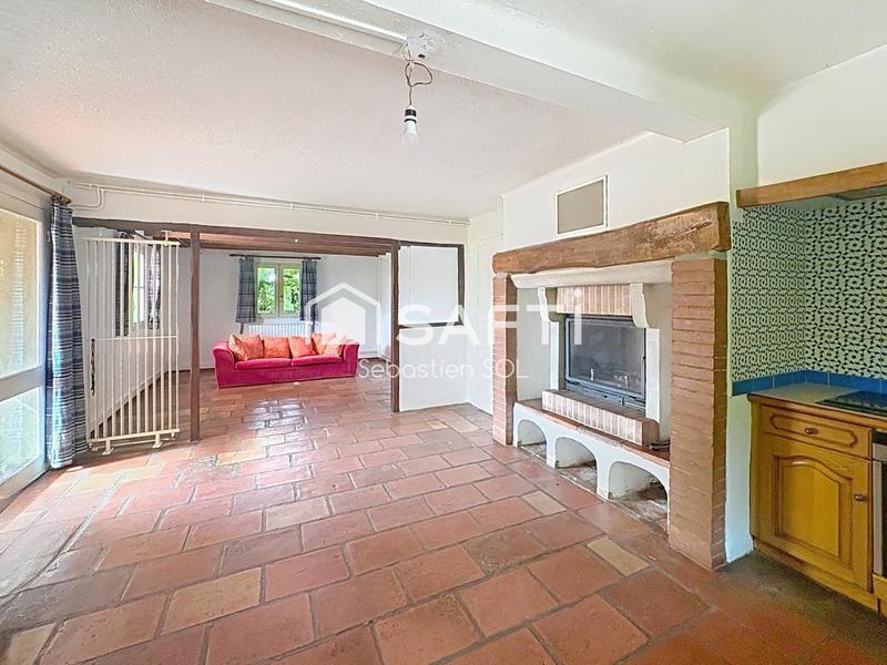 Propriété - 220 m² - 9 pièces