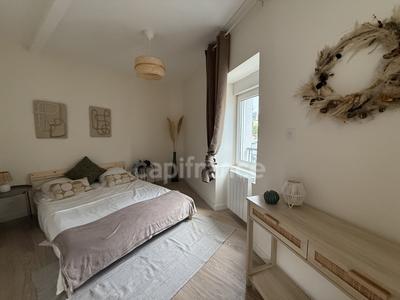 Maison de ville - 80 m² - 5 pièces