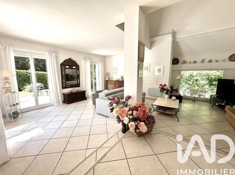 Maison - 168 m² - 5 pièces